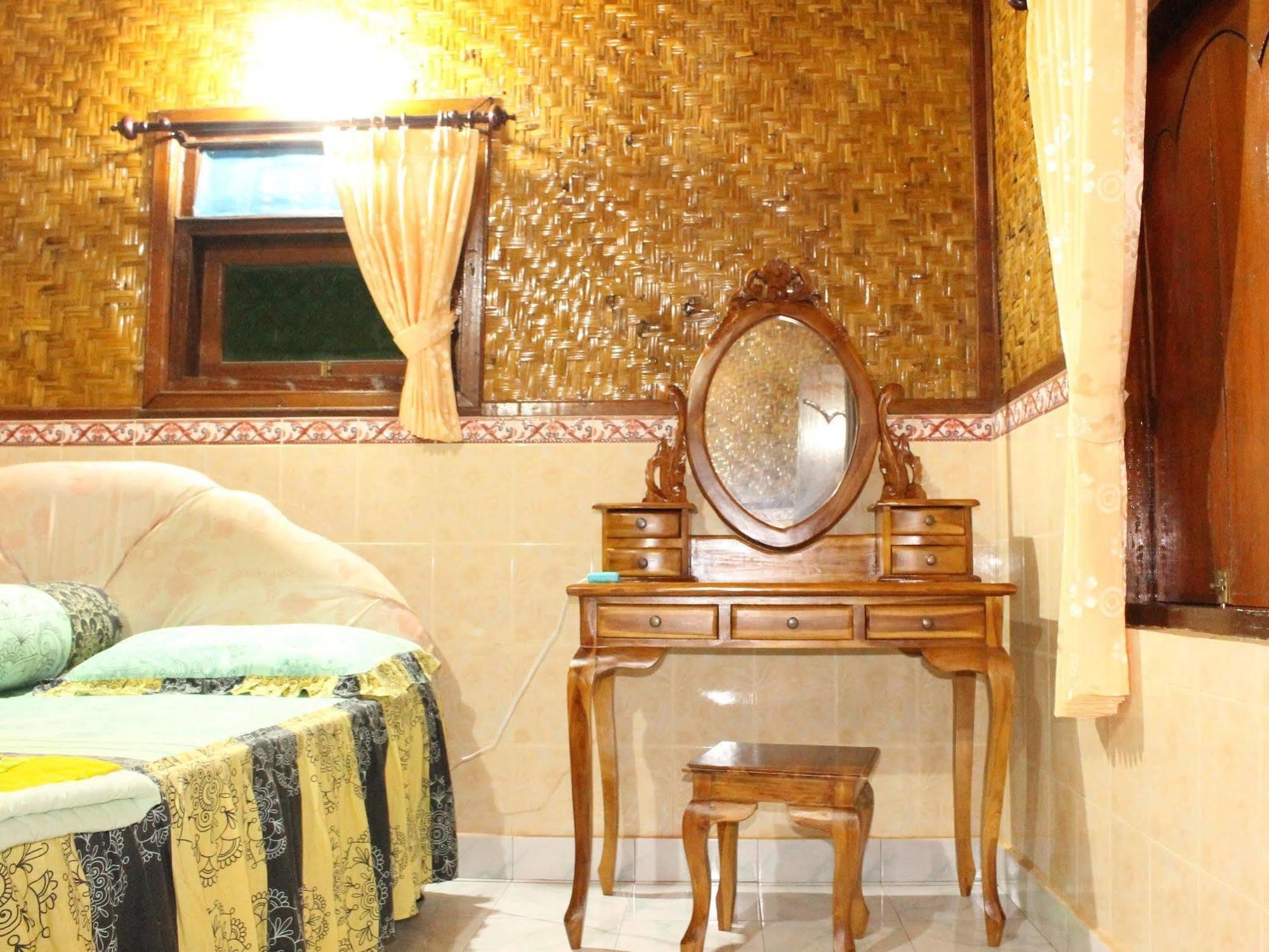 Artja Inn Ubud Экстерьер фото